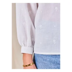 Albi Embroidered Blouse | White -Trend Luxer Sales Store unnamed file 1091