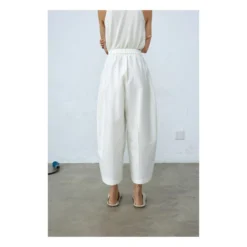 Incurved Pants | White -Trend Luxer Sales Store unnamed file 91